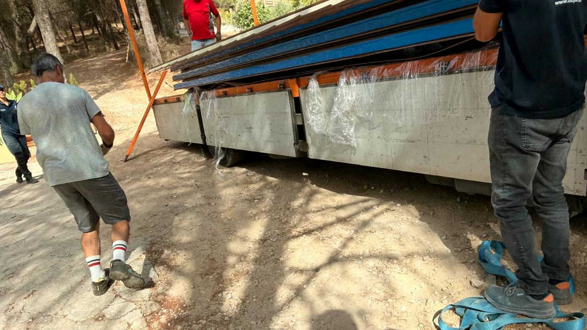 Descarga de materiales para reforma